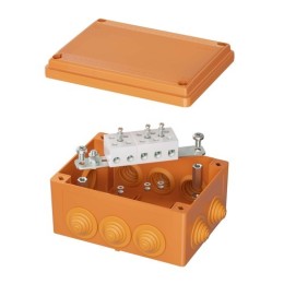 FSB21516 | Коробка пластиковая FS с кабельными вводами и клеммниками, IP55, 150х110х70 мм, 5р, 450V, 30A, 16 мм2 DKC