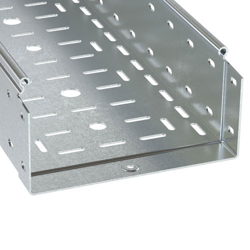 3534515 | Лоток перфорированный 400х100 L3000 толщ.1,5 мм DKC
